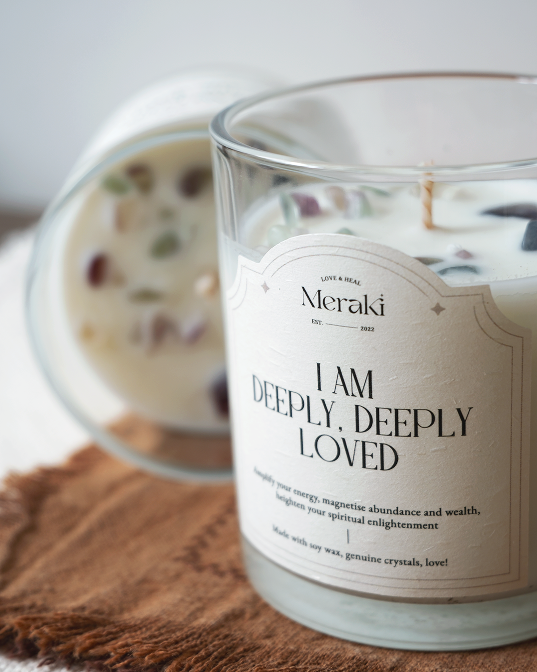 Manifestation Crystal Candle: Geranium & Black Currant