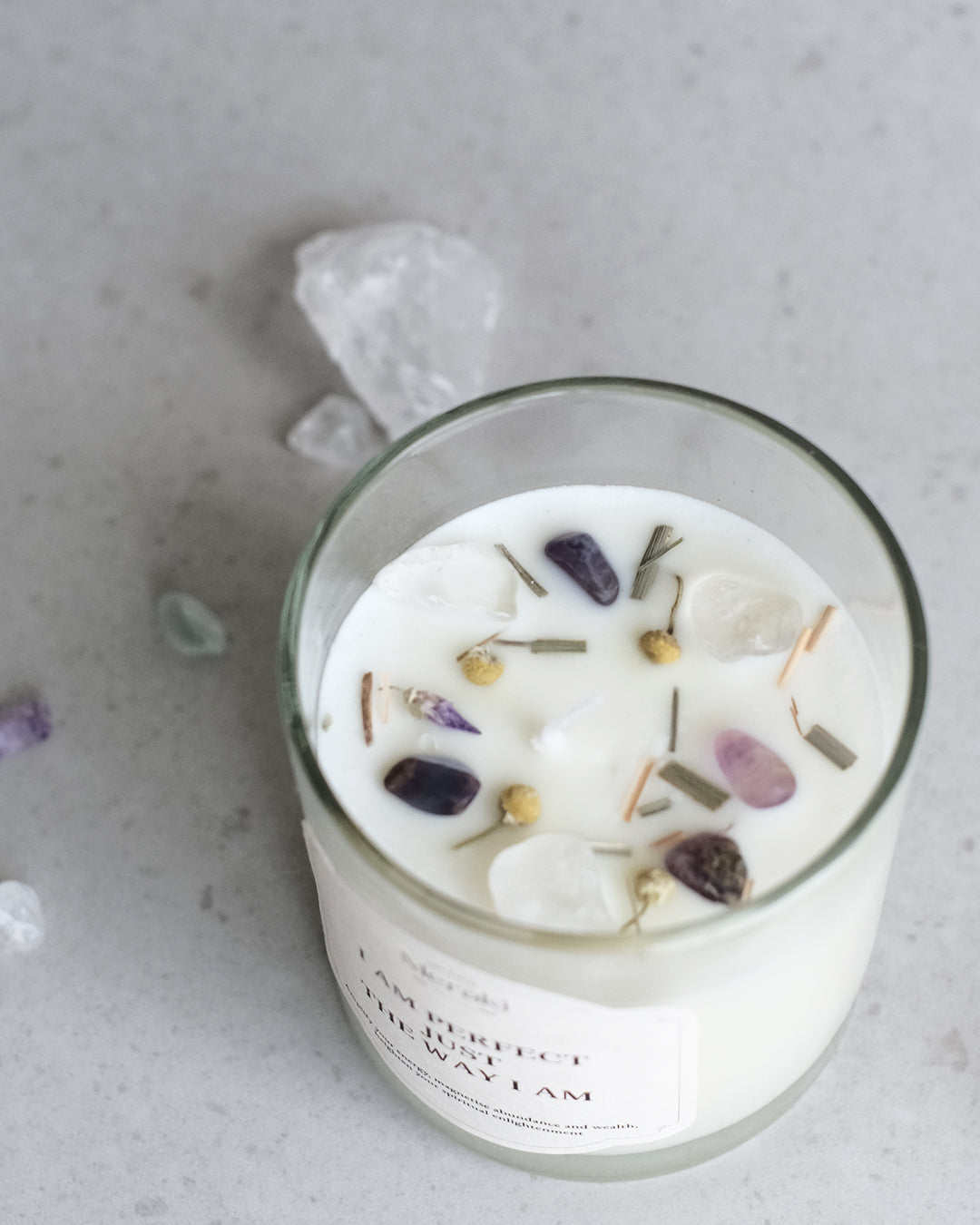 Manifestation Crystal Candle: Self-Confidence Affirmation